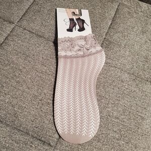 Jessica Simpson Fashion Anklet Lace Socks One Size Chateau Grey Color